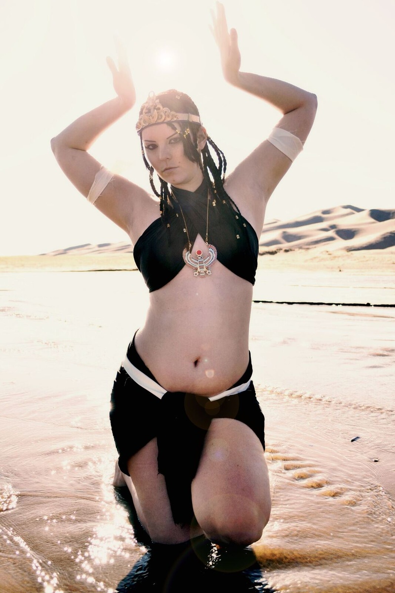 Female model photo shoot of Sitre by Faerie Realm in Sand Dunes, Colorado