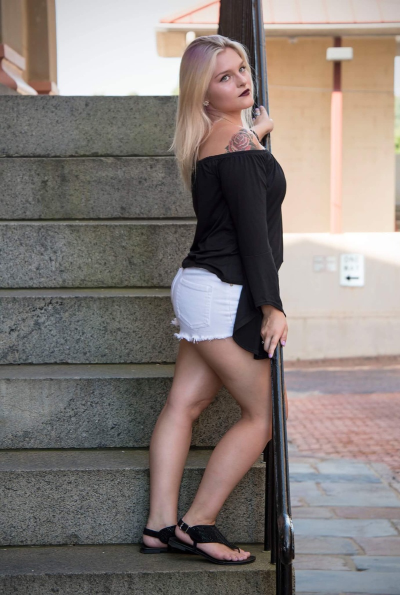 Female model photo shoot of Cmarie14 in Lynchburg, Va