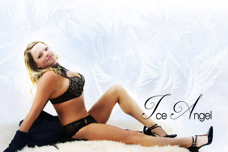 Female model photo shoot of Ice Angel Xoxo