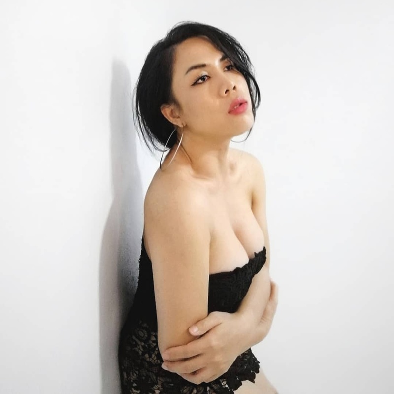 Female model photo shoot of Anatasialoyd in Thailand