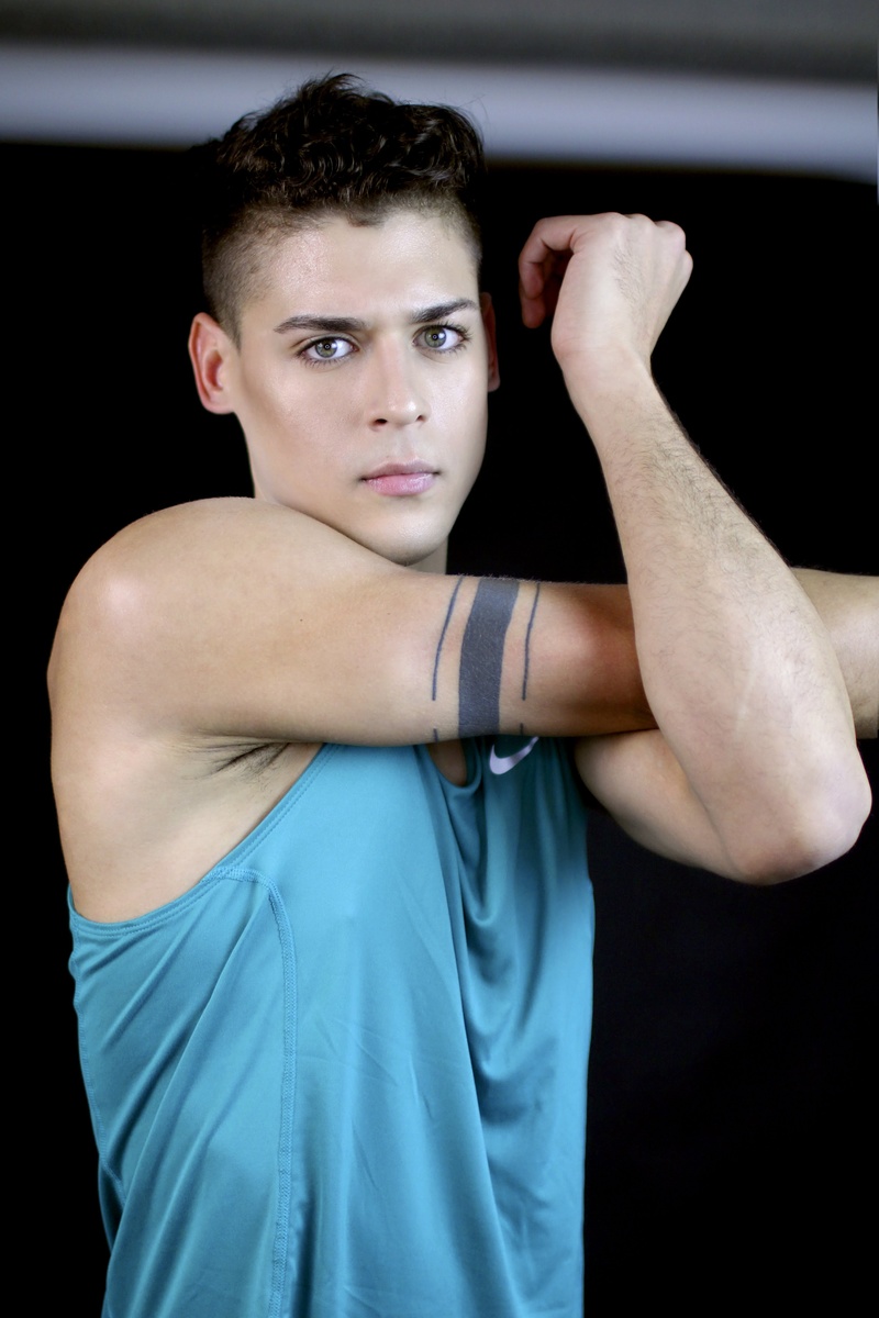 Male model photo shoot of Johnnie Madera