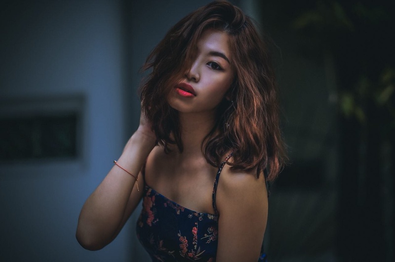 Female model photo shoot of Ivianat