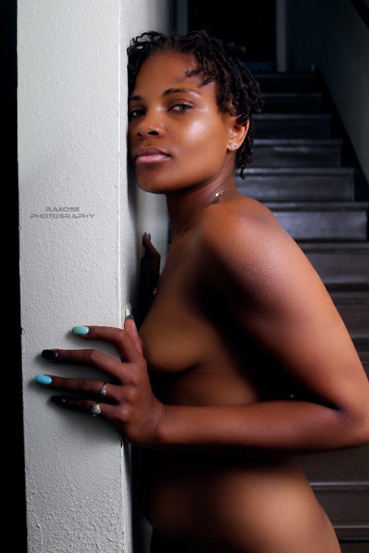 Female model photo shoot of ariannaj83