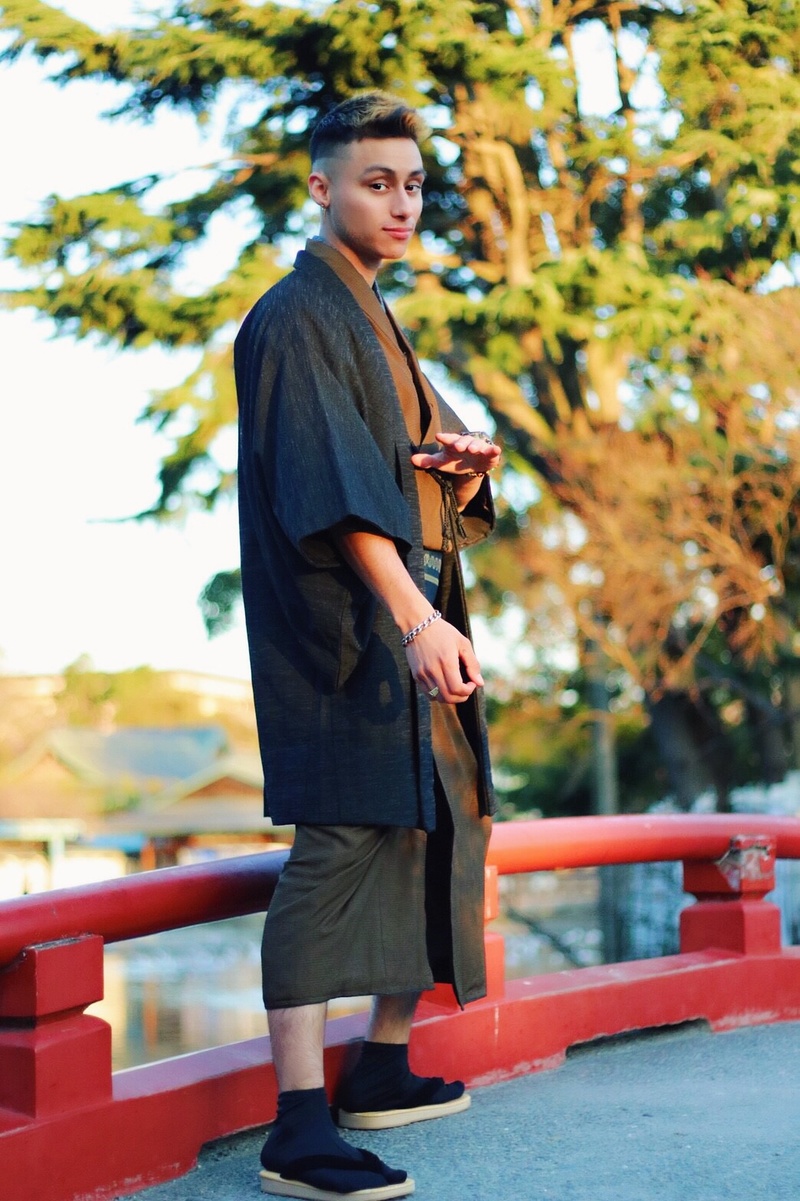 Male model photo shoot of Christian Richmond in Kamakura