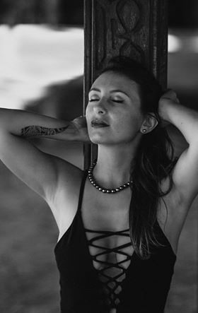 Female model photo shoot of Sarah_Nls by NDZMAX in Tahiti
