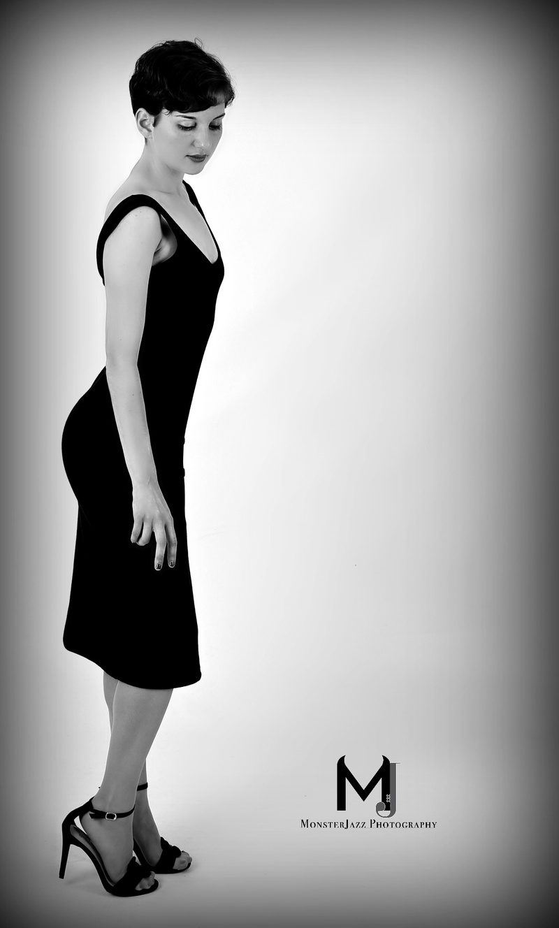 Female model photo shoot of Nina DeSilva