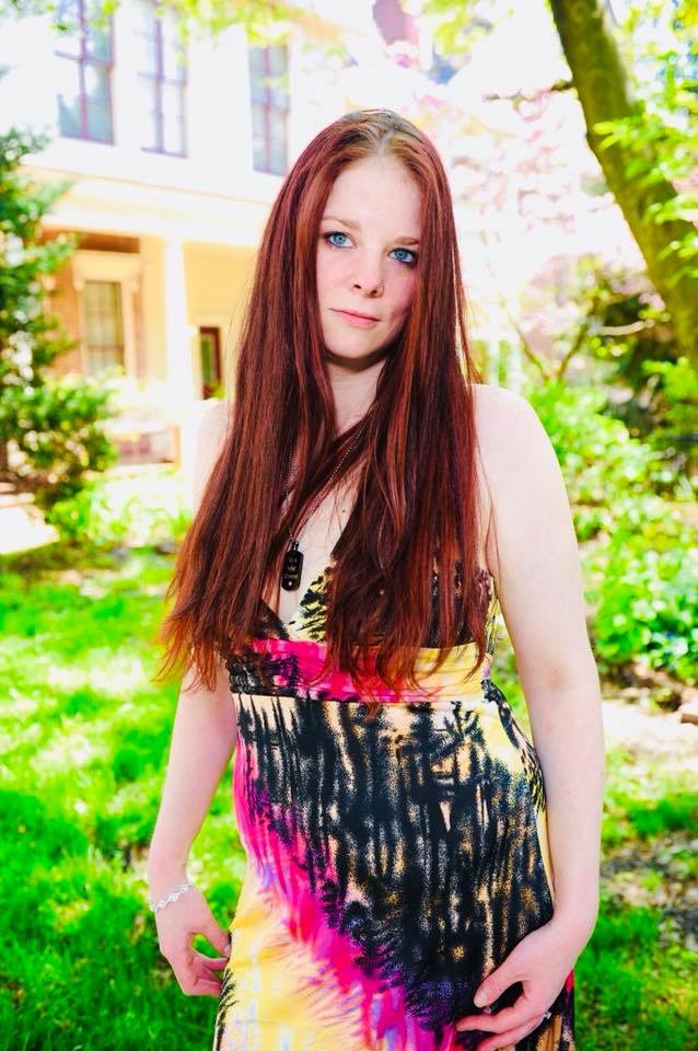 Female model photo shoot of GingerBaby85