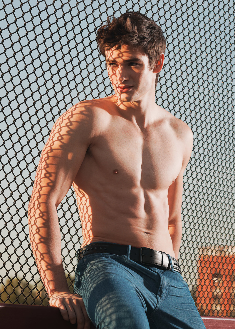Male model photo shoot of DAVEY WILSON in Brooklyn