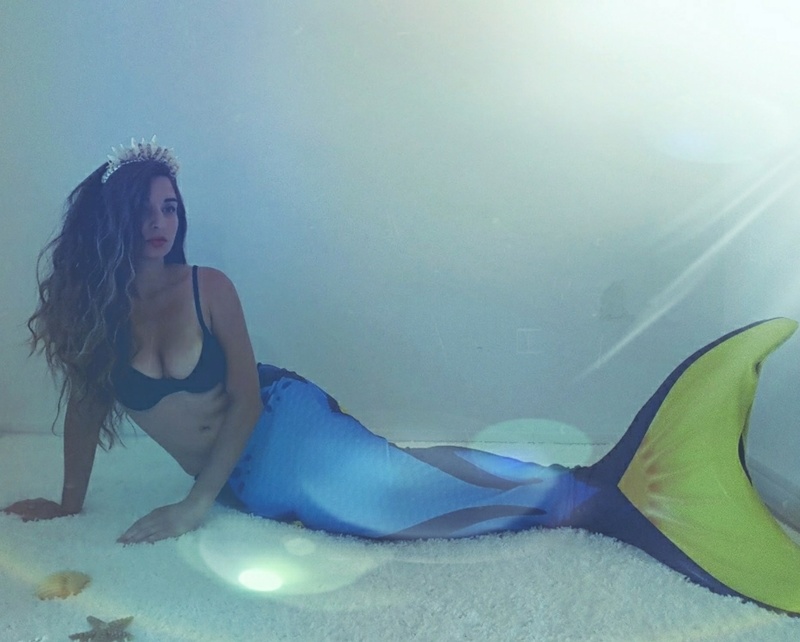 Female model photo shoot of ChiquitaBonita