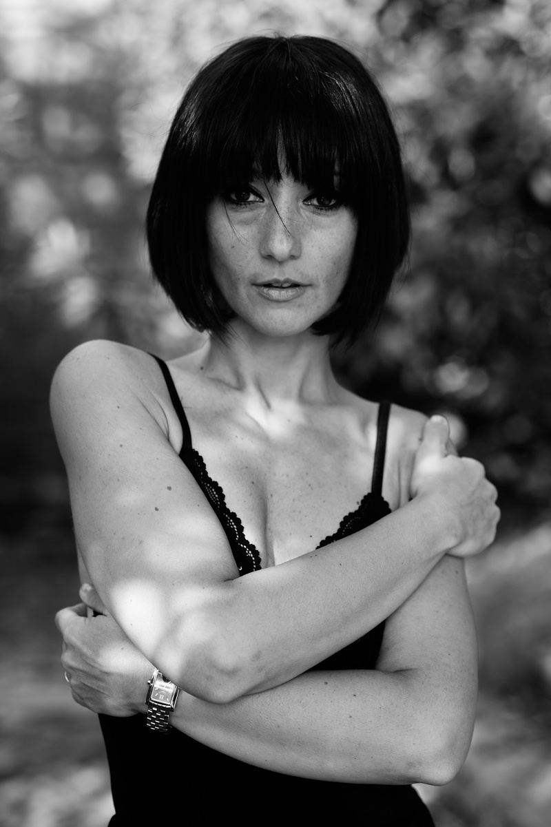 Female model photo shoot of Nina Della Torre 
