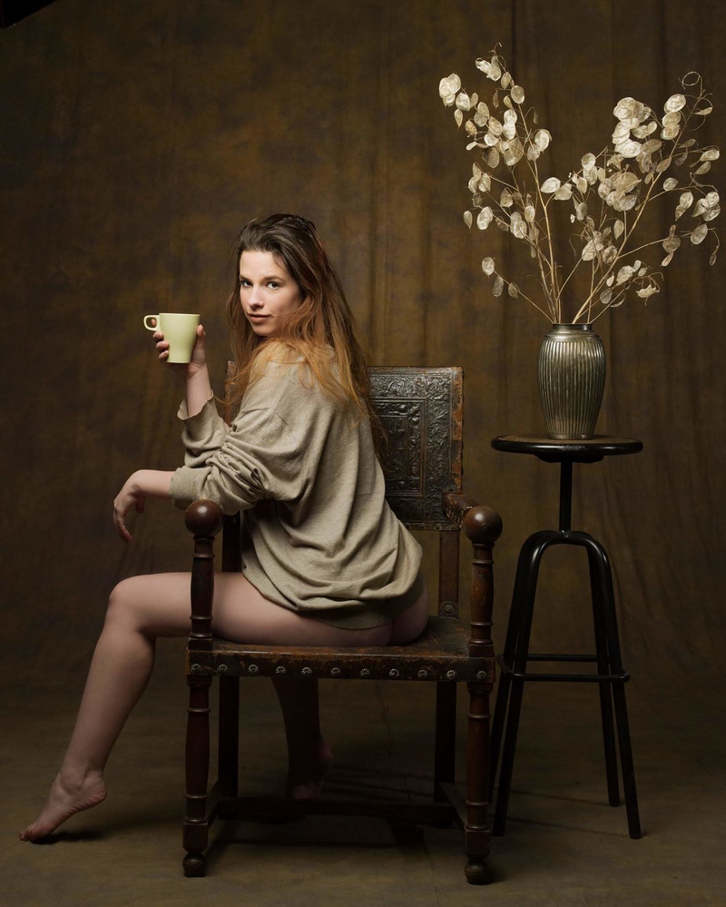 Female model photo shoot of Laila_de_Bondt