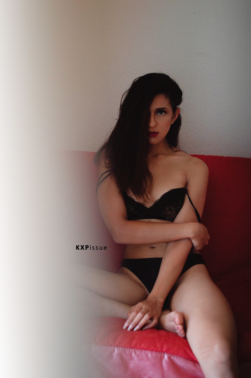 Female model photo shoot of MissCalypso by KaHoDesign in Santa Clara