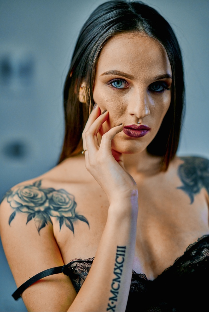 Female model photo shoot of Eyes of Venus Makeup