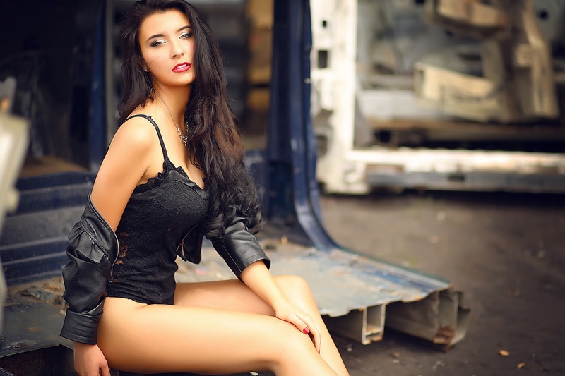 Female model photo shoot of SandraClara