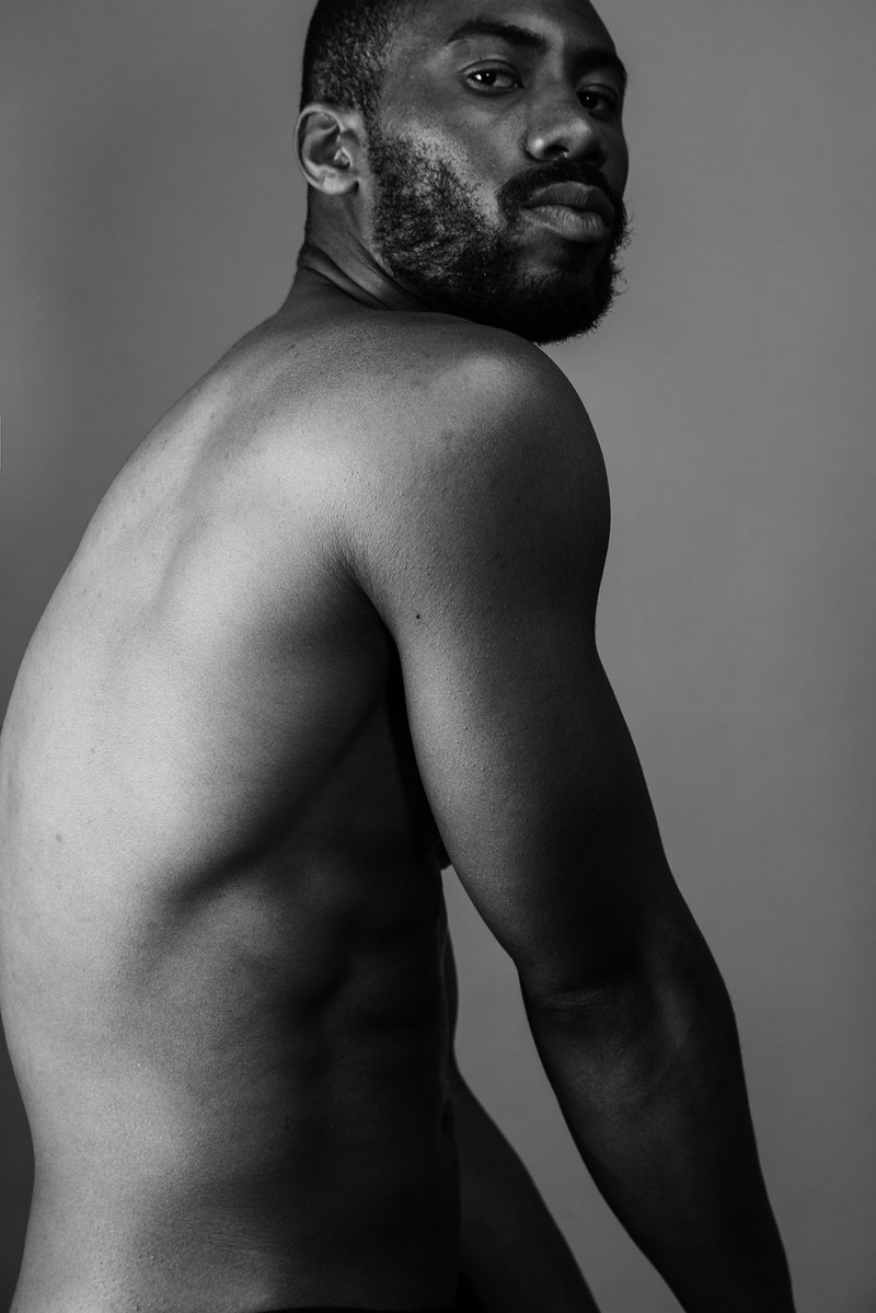 Male model photo shoot of Alexander Cetter