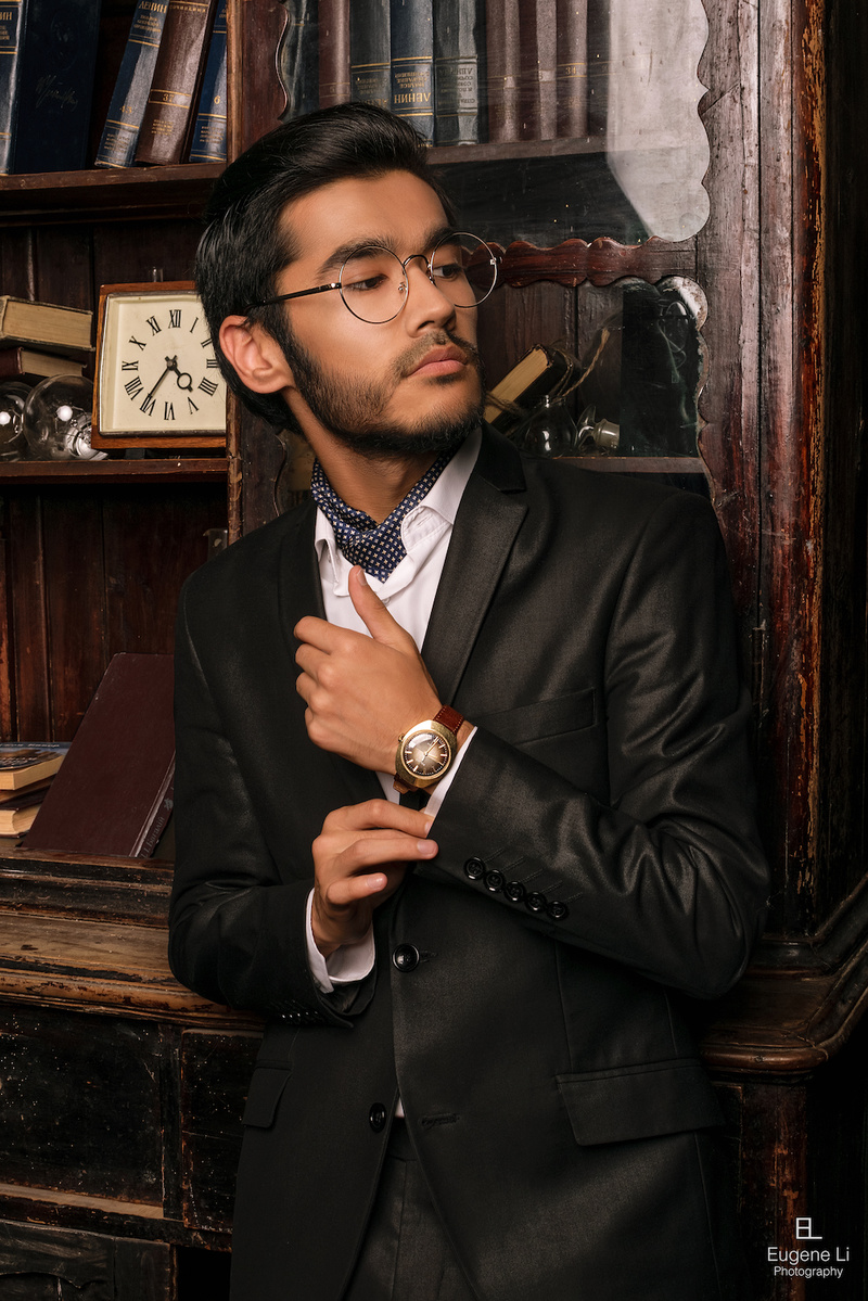 Male model photo shoot of Eugene Li