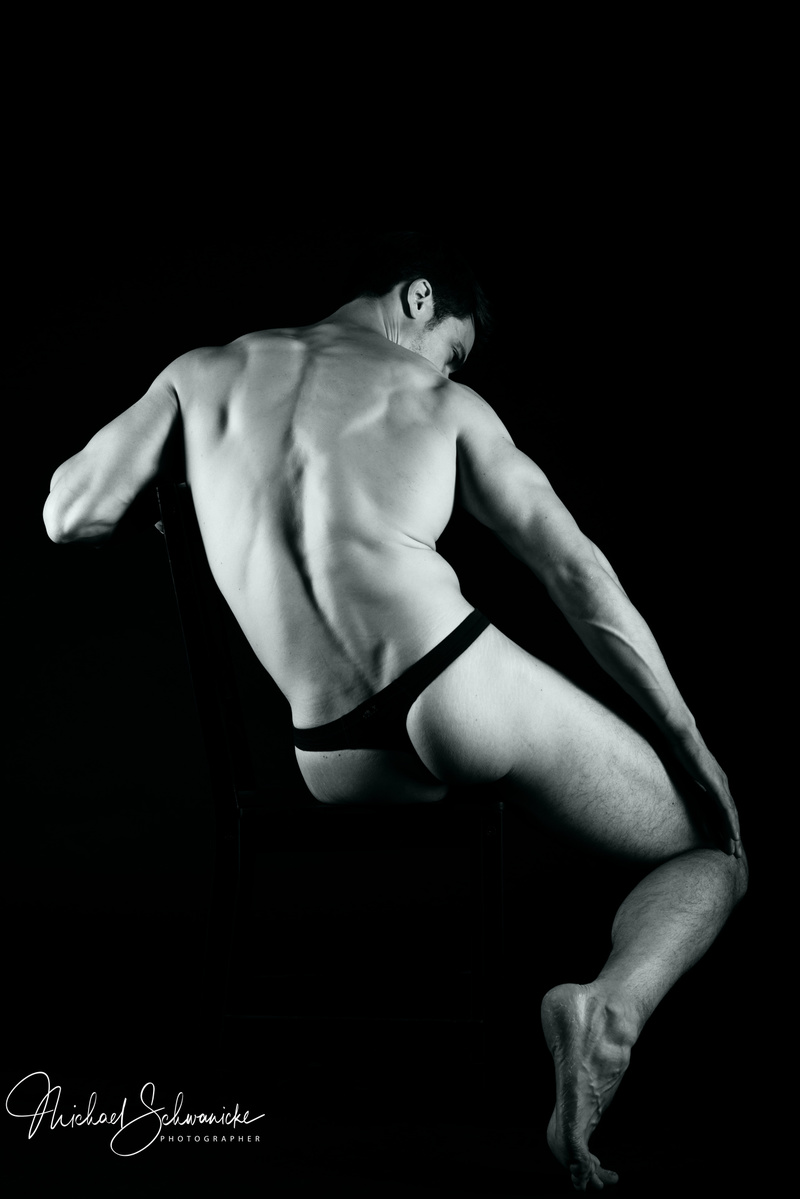 Male model photo shoot of Michael Schwanicke