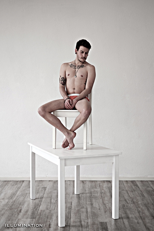 Male model photo shoot of Hendrik_Eff
