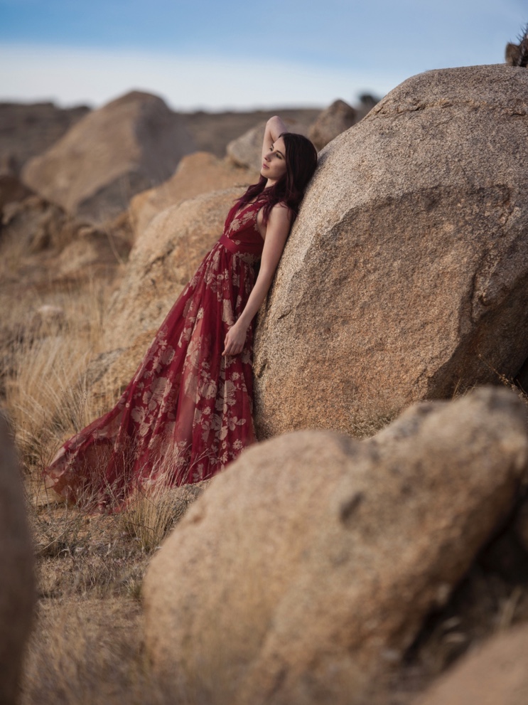 Female model photo shoot of CiaraEverhart in Black Canyon City