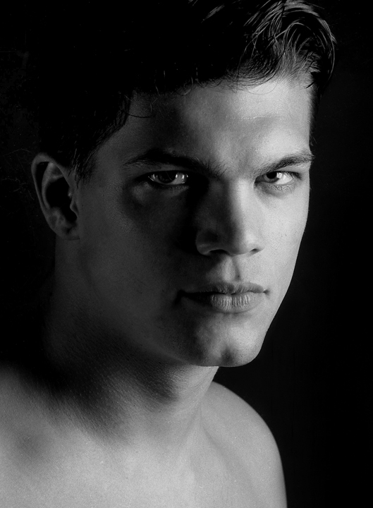 Male model photo shoot of Scott Mann Photo