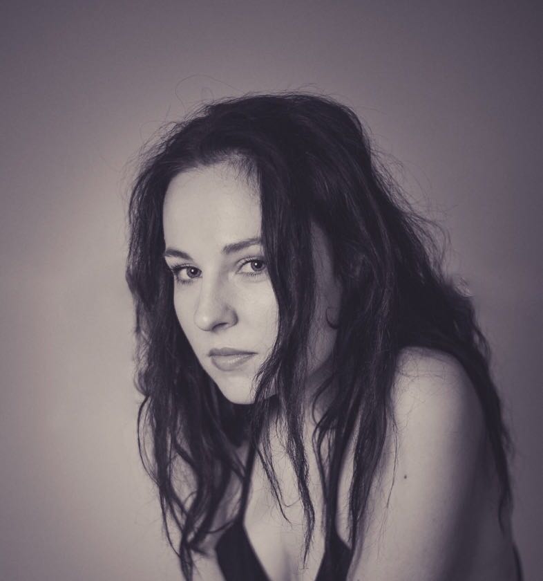 Female model photo shoot of Kasia J