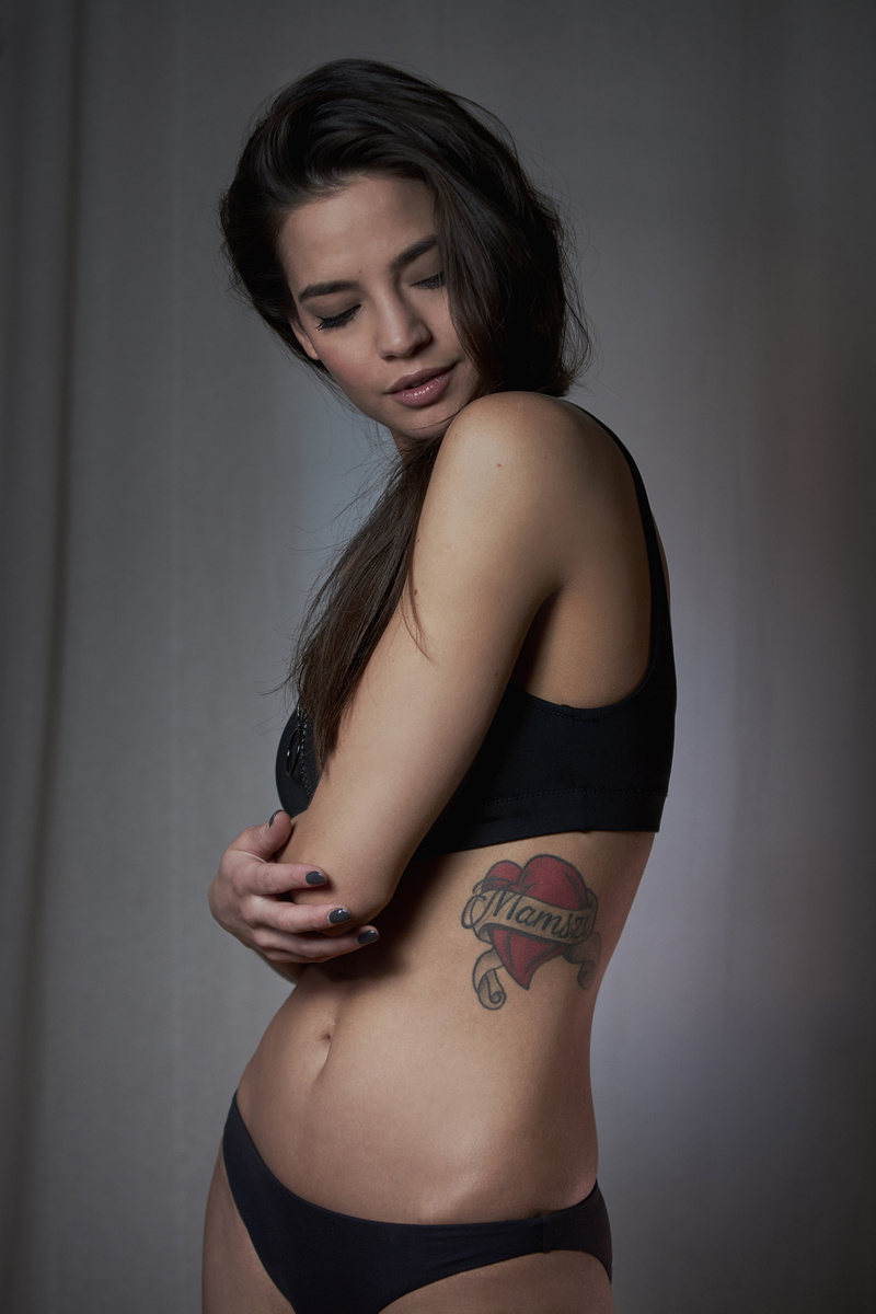 Female model photo shoot of KatalinSzaraz