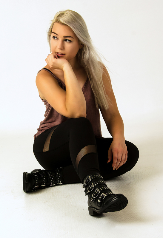 Female model photo shoot of Miranda Schwartz by Whitson - Photography