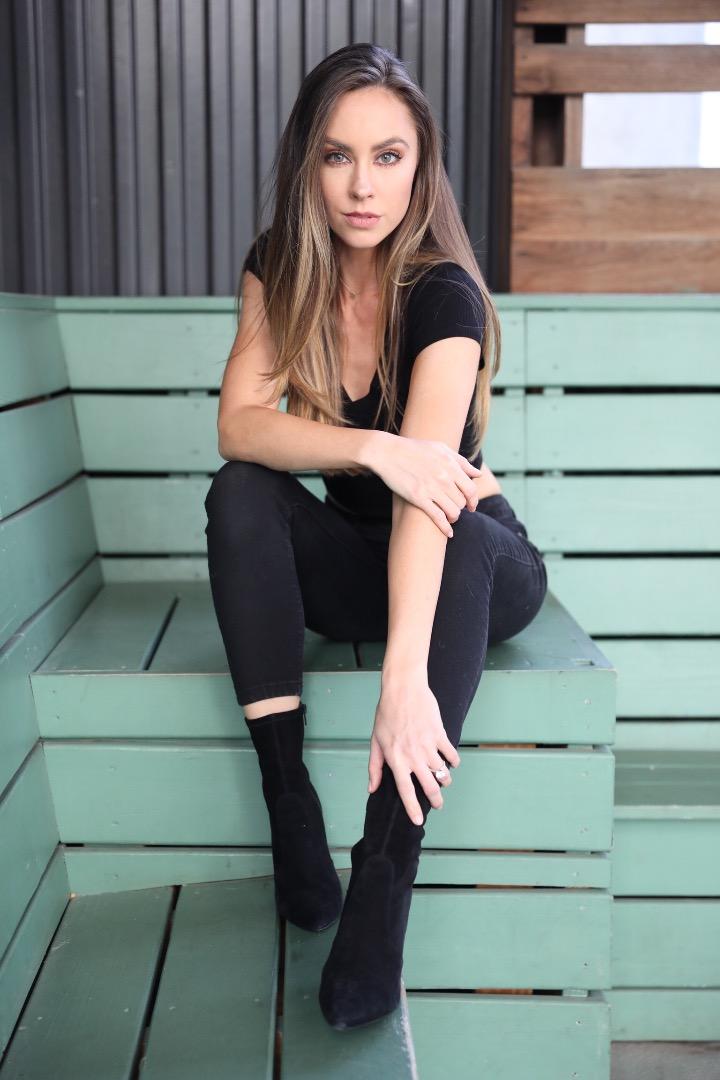 Female model photo shoot of Britt Crowell