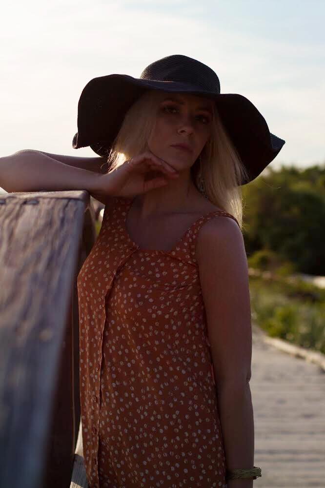 Female model photo shoot of Rochelle Rosemari in Kettle Cove, Cape Elizabeth
