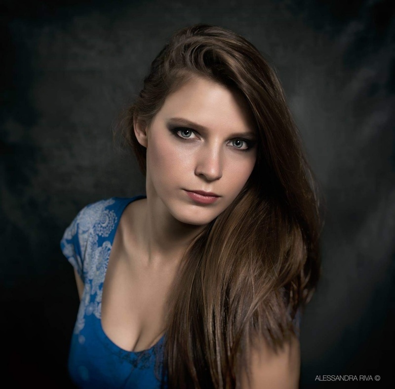 Female model photo shoot of Ilona Maria