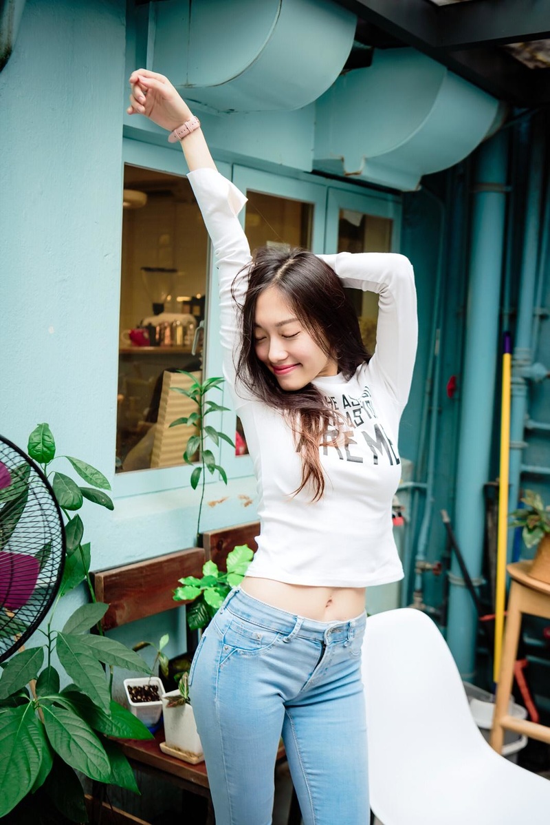 Female model photo shoot of  lisa hui
