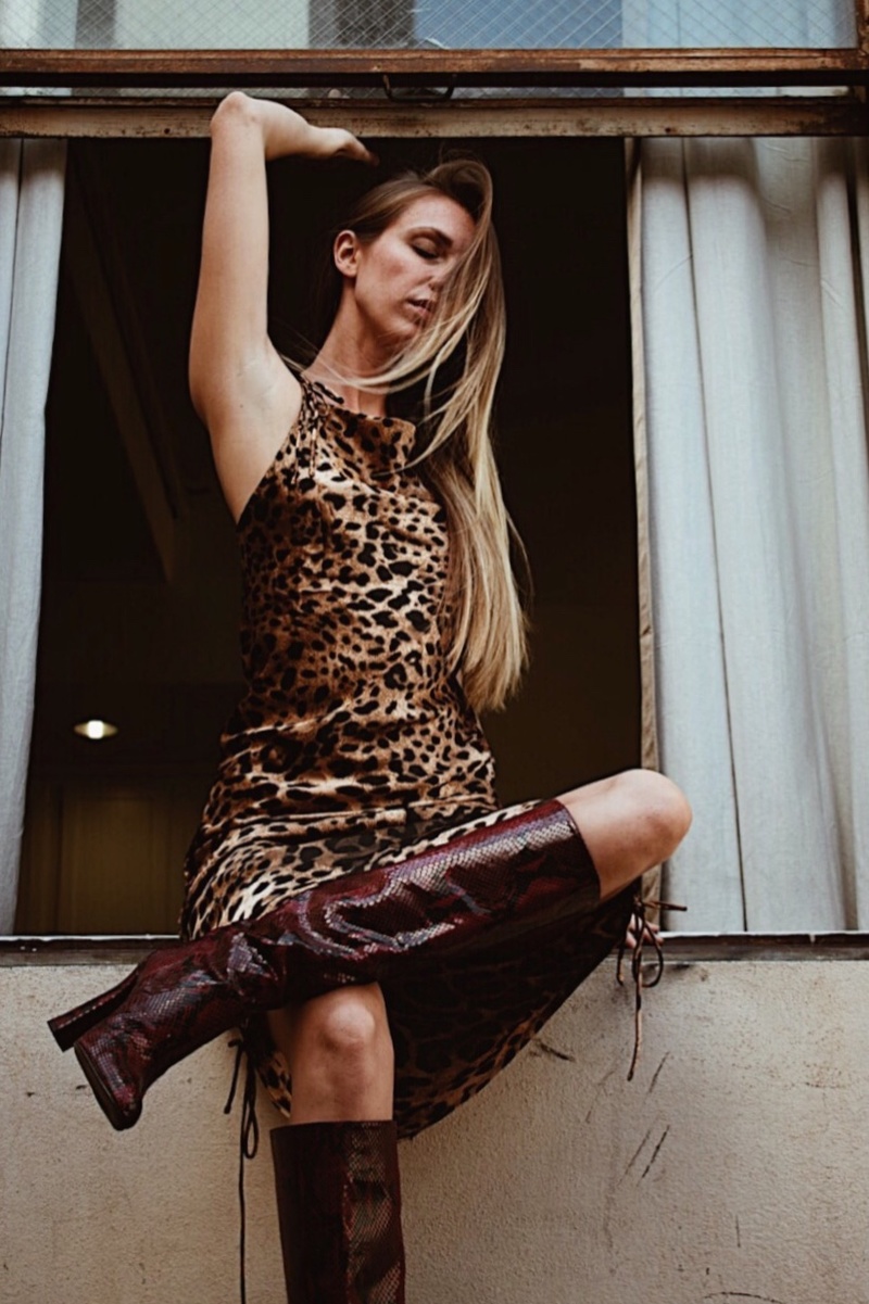 Female model photo shoot of Polina K style
