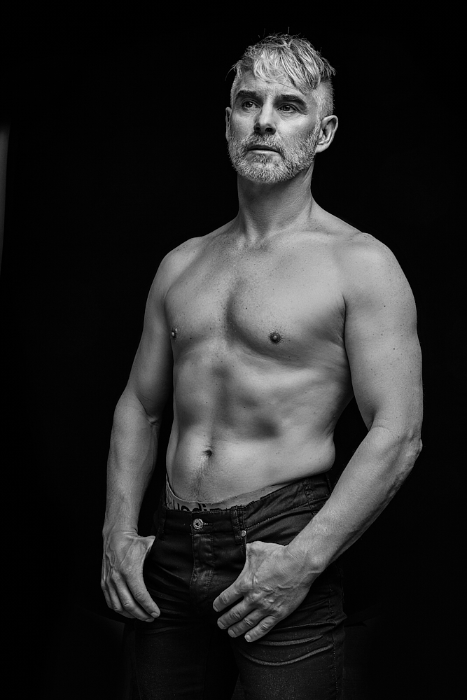 Male model photo shoot of MichelDuran