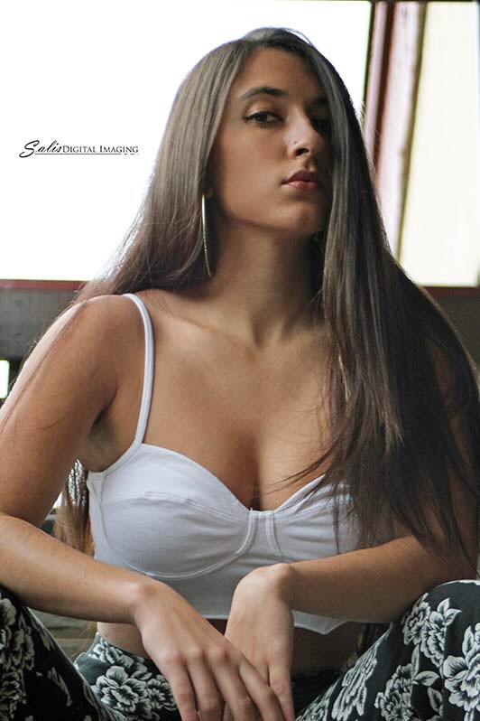 Female model photo shoot of SamanthaCancun