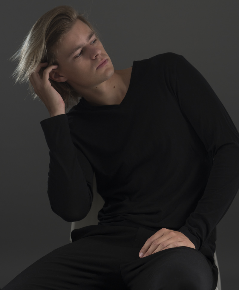 Male model photo shoot of ESKMedia