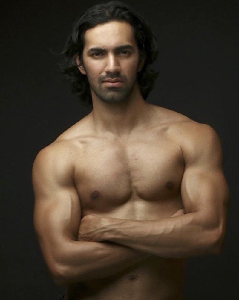 Male model photo shoot of TJ Krishnan