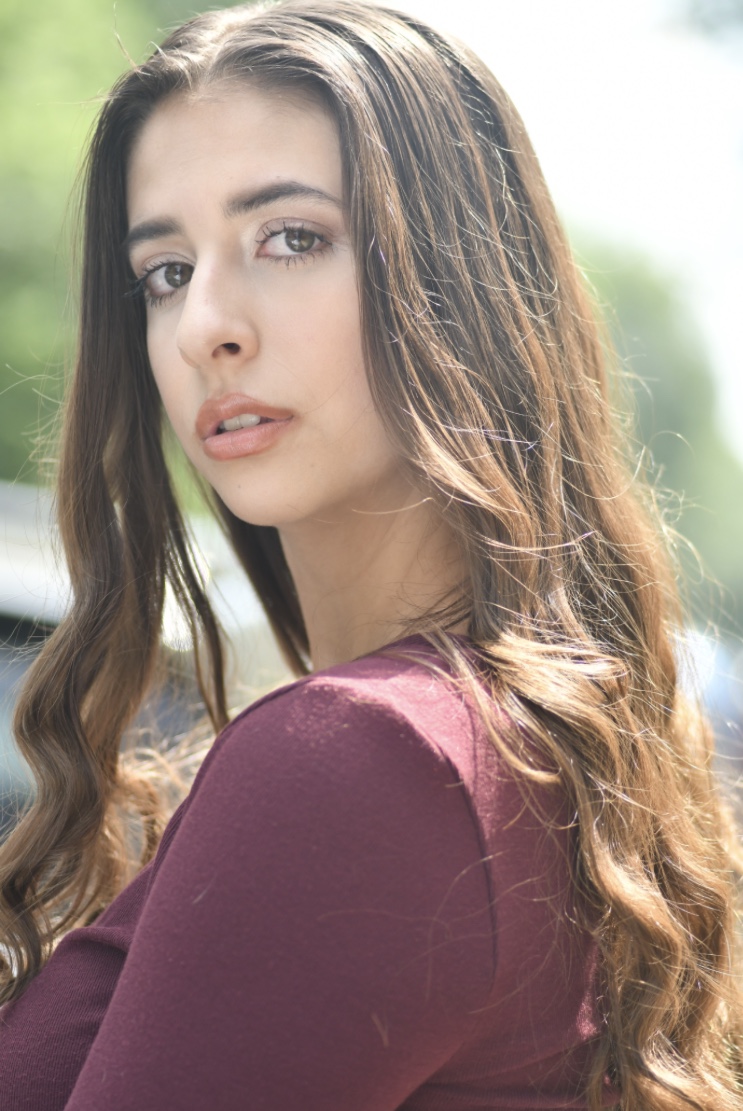Female model photo shoot of Lena_Mara42