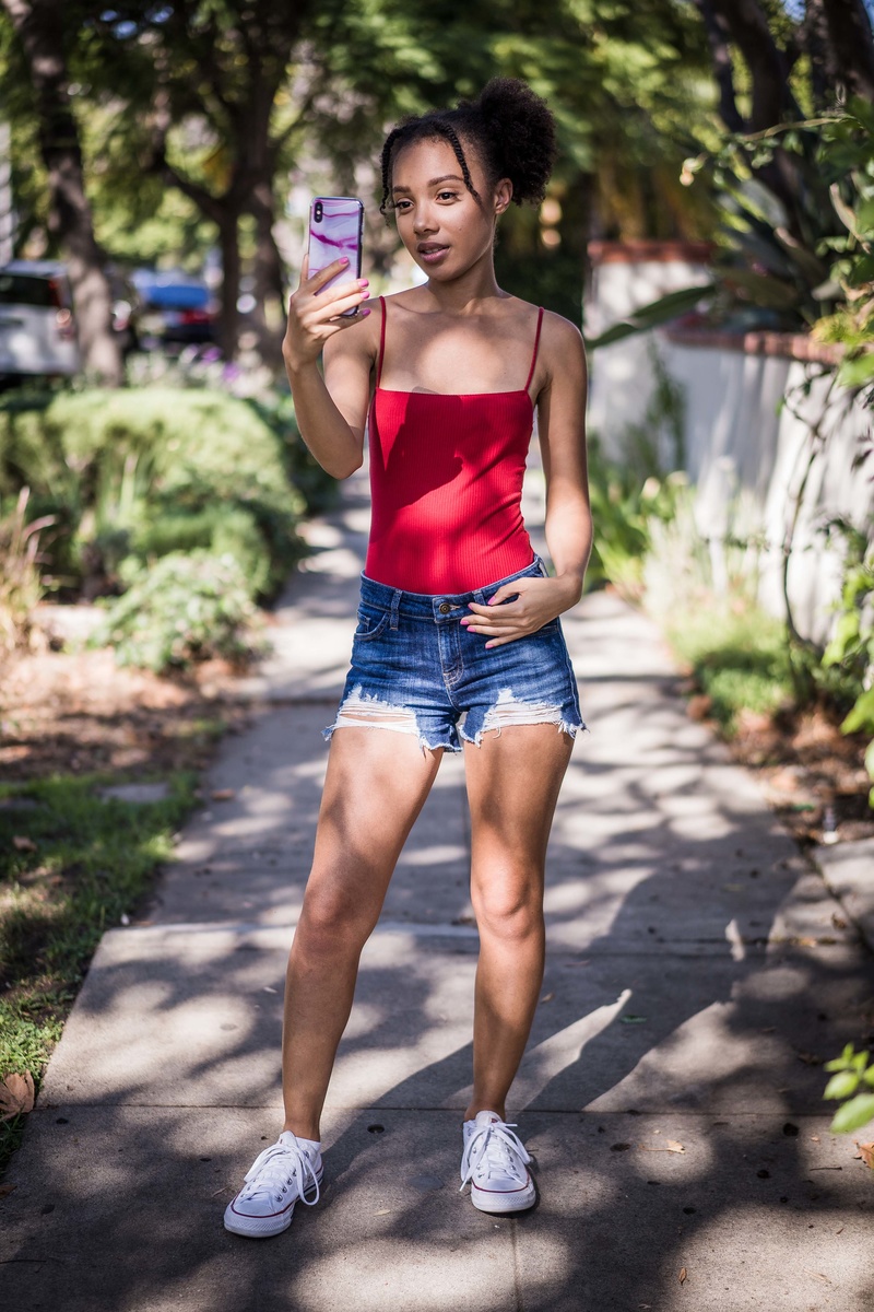 Female model photo shoot of misswrightbabe in Melrose Ave