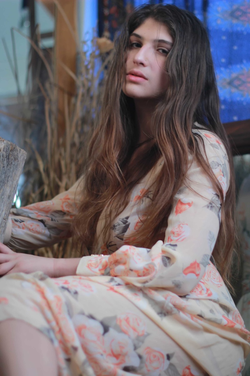 Female model photo shoot of marceline_vq