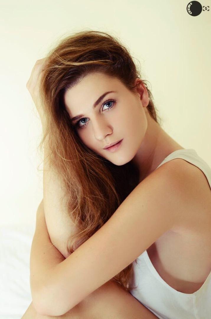 Female model photo shoot of Lubava