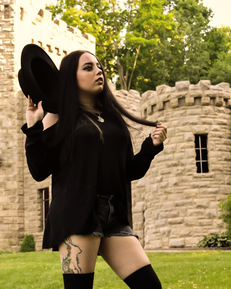 Female model photo shoot of AlaynaMachel in Squire's Castle