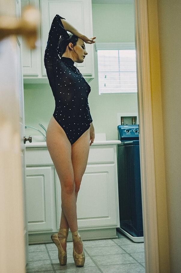 Female model photo shoot of Alana Andromeda