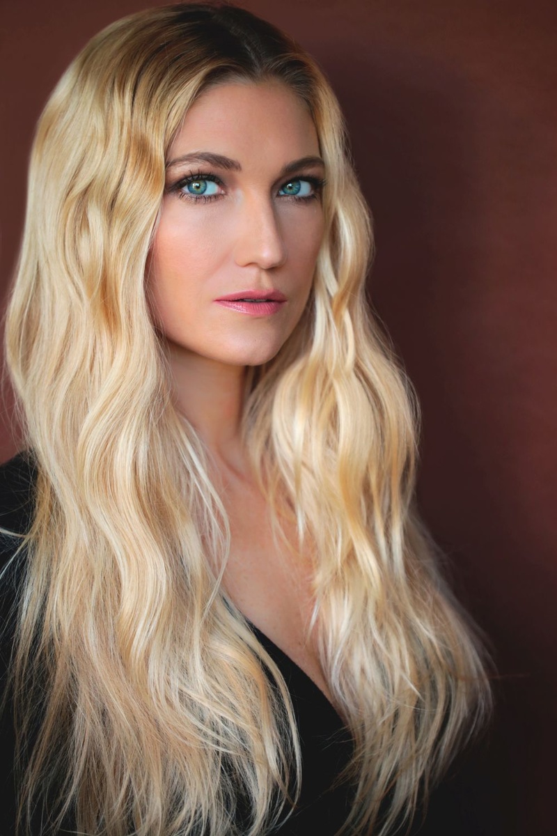 Female model photo shoot of Rachel K Burke
