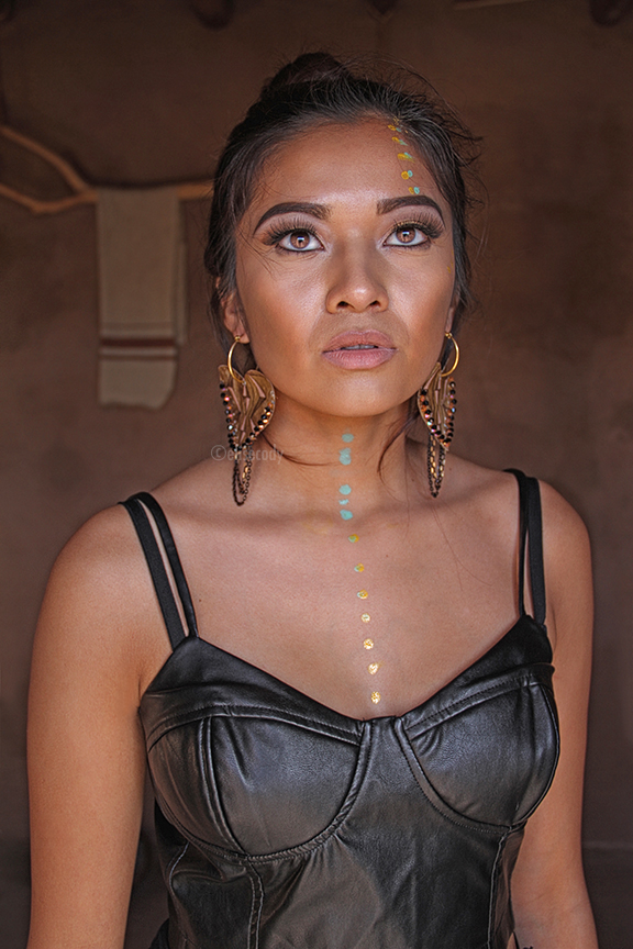 Male model photo shoot of elisecody in Pueblo Grande Musuem