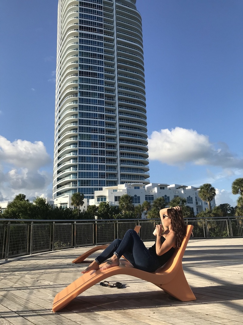 Male model photo shoot of MiamiScenes