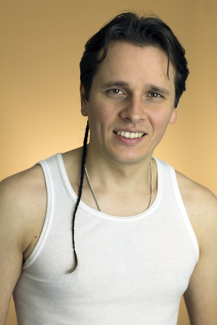 Male model photo shoot of Ivan Smirnov