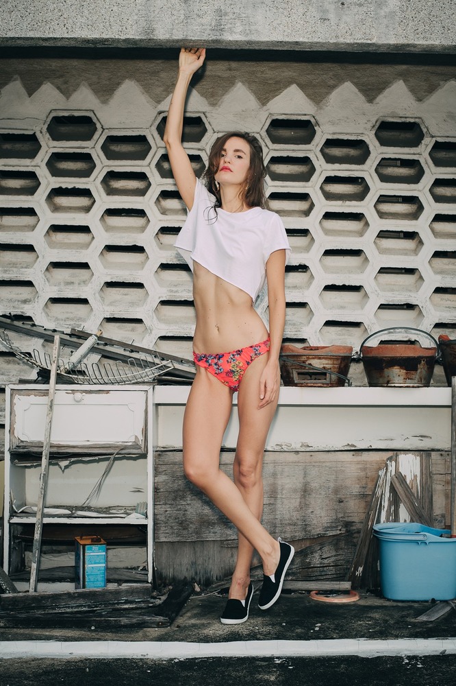 Female model photo shoot of Maria Kosh
