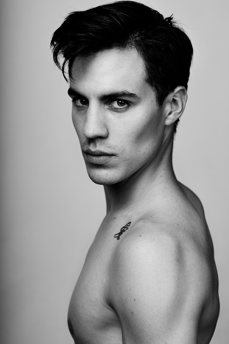 Male model photo shoot of Jacob Mante