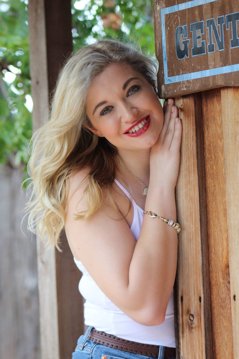 Female model photo shoot of Ashley E Ziegler by Joseph Kellner in The Hyatt Grand Cypress Orlando