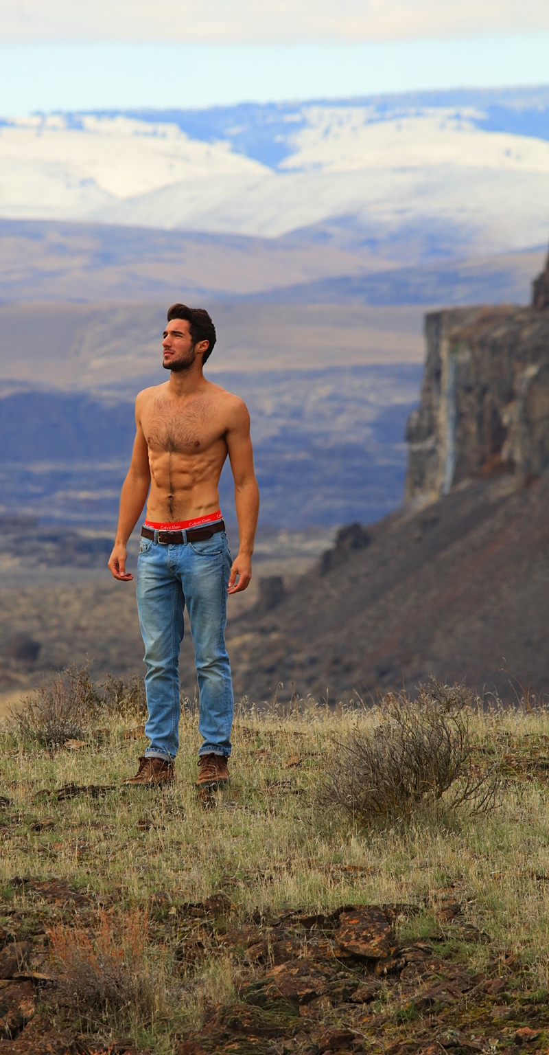 Male model photo shoot of Peter Rowen and Jeremy Sonnier in Columbia Basin